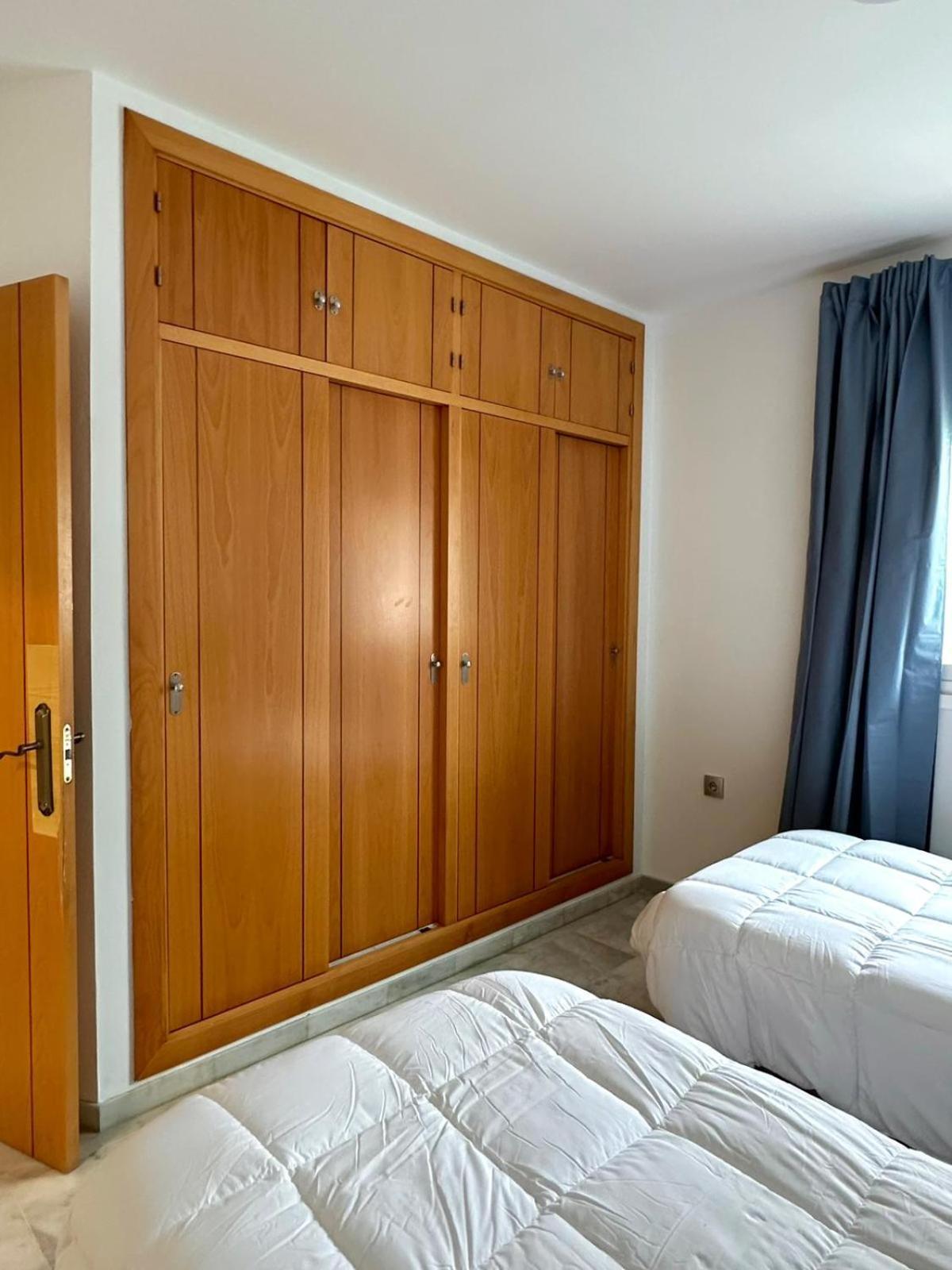 Apartahotel Dona Reyes Чипіона Екстер'єр фото